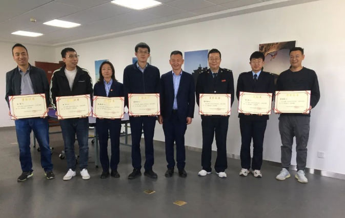 米兰网页版·官方端入口-米兰online(中国)
团委举办“庆五一、迎五四”球类联谊比赛(图3)